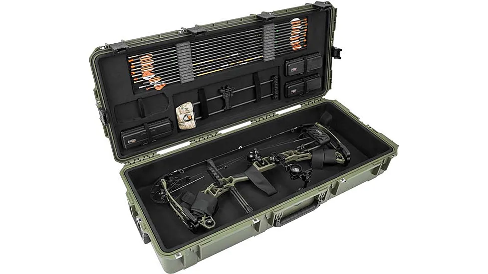 SKB Cases Seres Large Bow Case